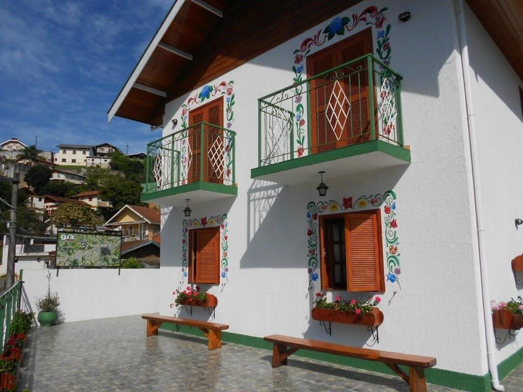 Recanto Monte Suico 2*